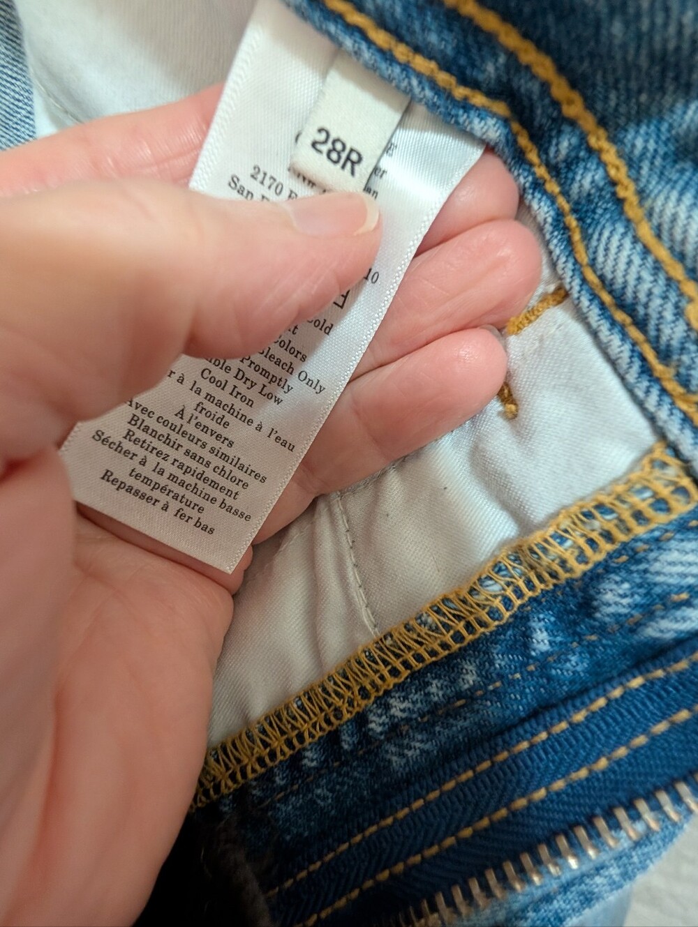 Everlane The Mariner Cropped Jean - Picture 6 of 12